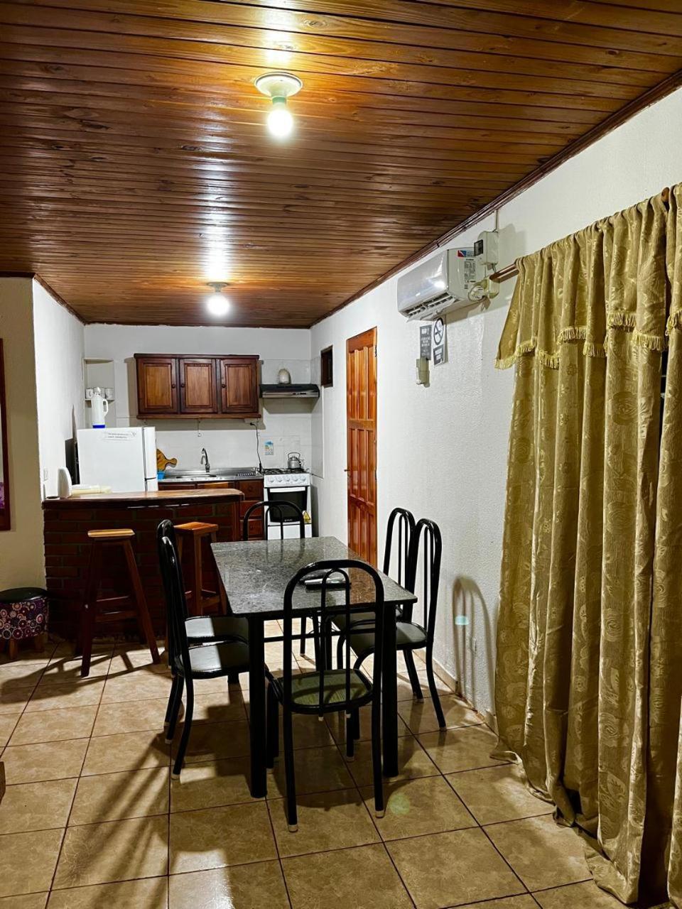 Doña Rosa Villa Puerto Iguazú Exterior foto