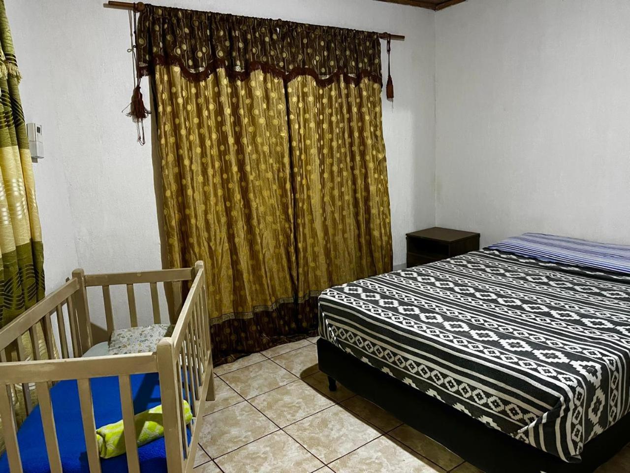 Doña Rosa Villa Puerto Iguazú Exterior foto